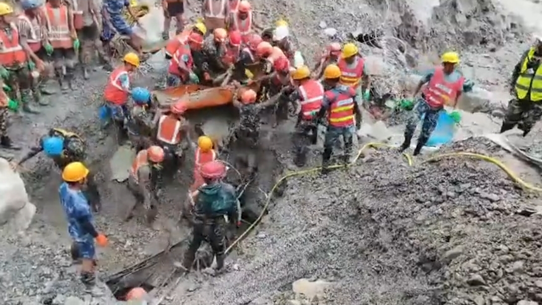 Dramatic Rescues in Nepal: Chinese National and Local Woman Pulled Alive 10 Days After Floods — image 1