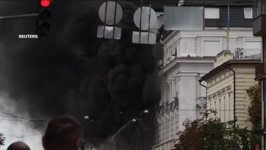 Russian Drone Strikes SBU Headquarters in Central Kyiv as Aerial Assaults Escalate — image 2